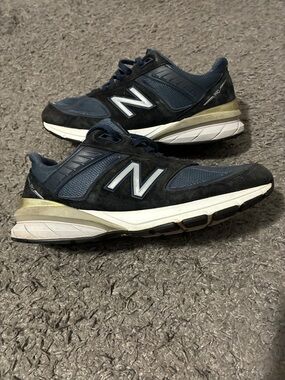 New balance 990 v5